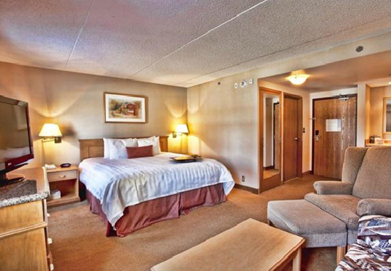 Humphry Inn And Suites Winnipeg Exteriör bild