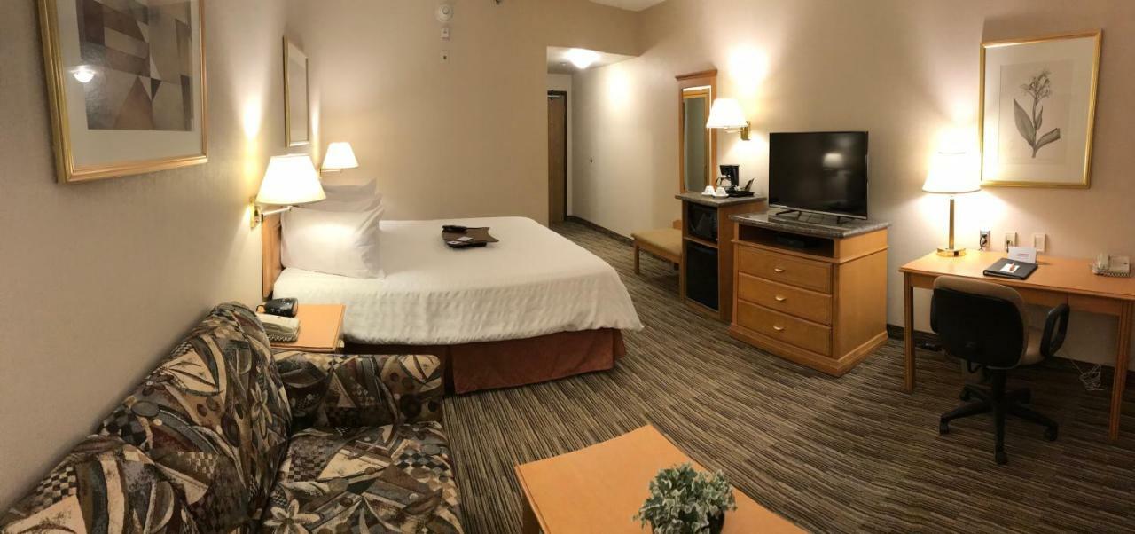 Humphry Inn And Suites Winnipeg Exteriör bild