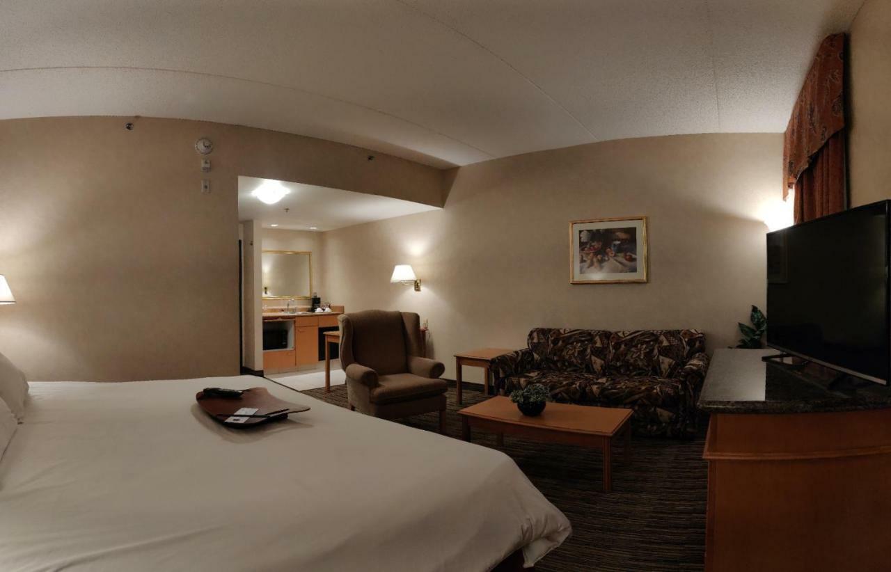 Humphry Inn And Suites Winnipeg Exteriör bild